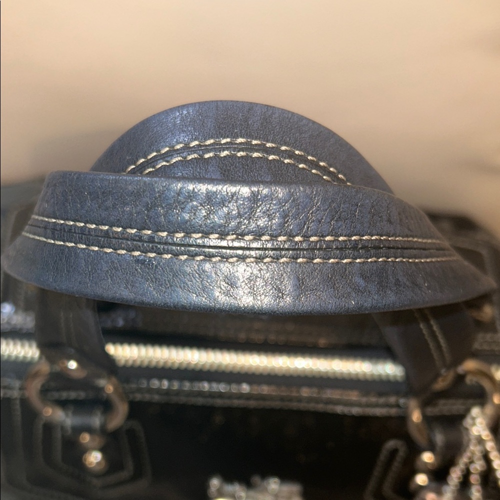 Coach Y2K Madison Olive and Black Signature Satchel - Picture 6 of 15